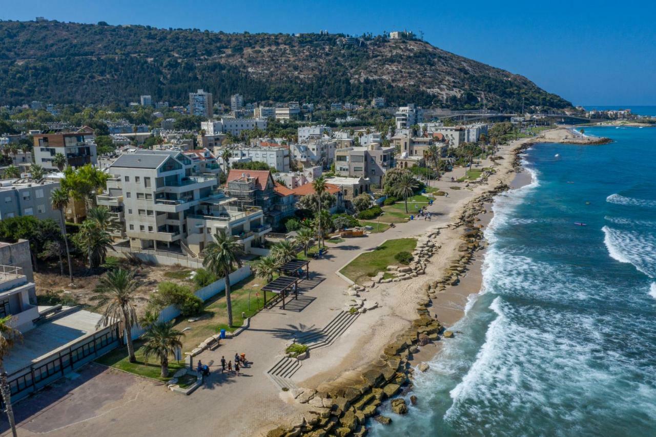 Port City Haifa - Bat Galim Oceanfront Luxury Екстериор снимка