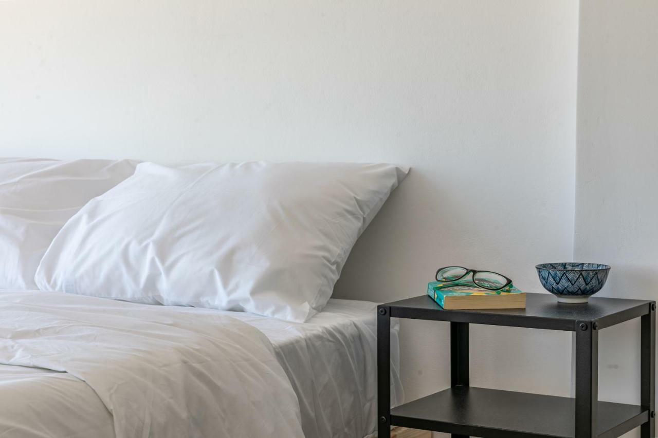 Port City Haifa - Bat Galim Oceanfront Luxury Екстериор снимка