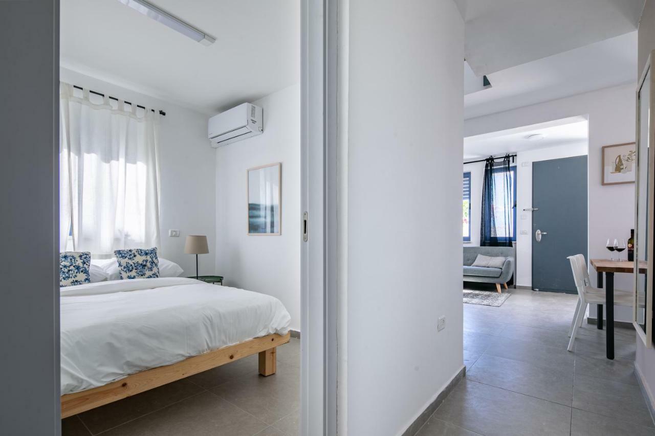 Port City Haifa - Bat Galim Oceanfront Luxury Екстериор снимка