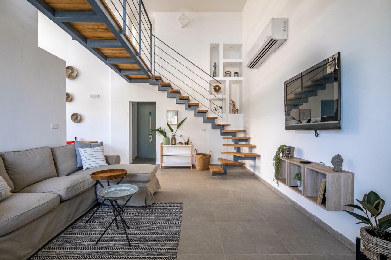 Port City Haifa - Bat Galim Oceanfront Luxury Екстериор снимка